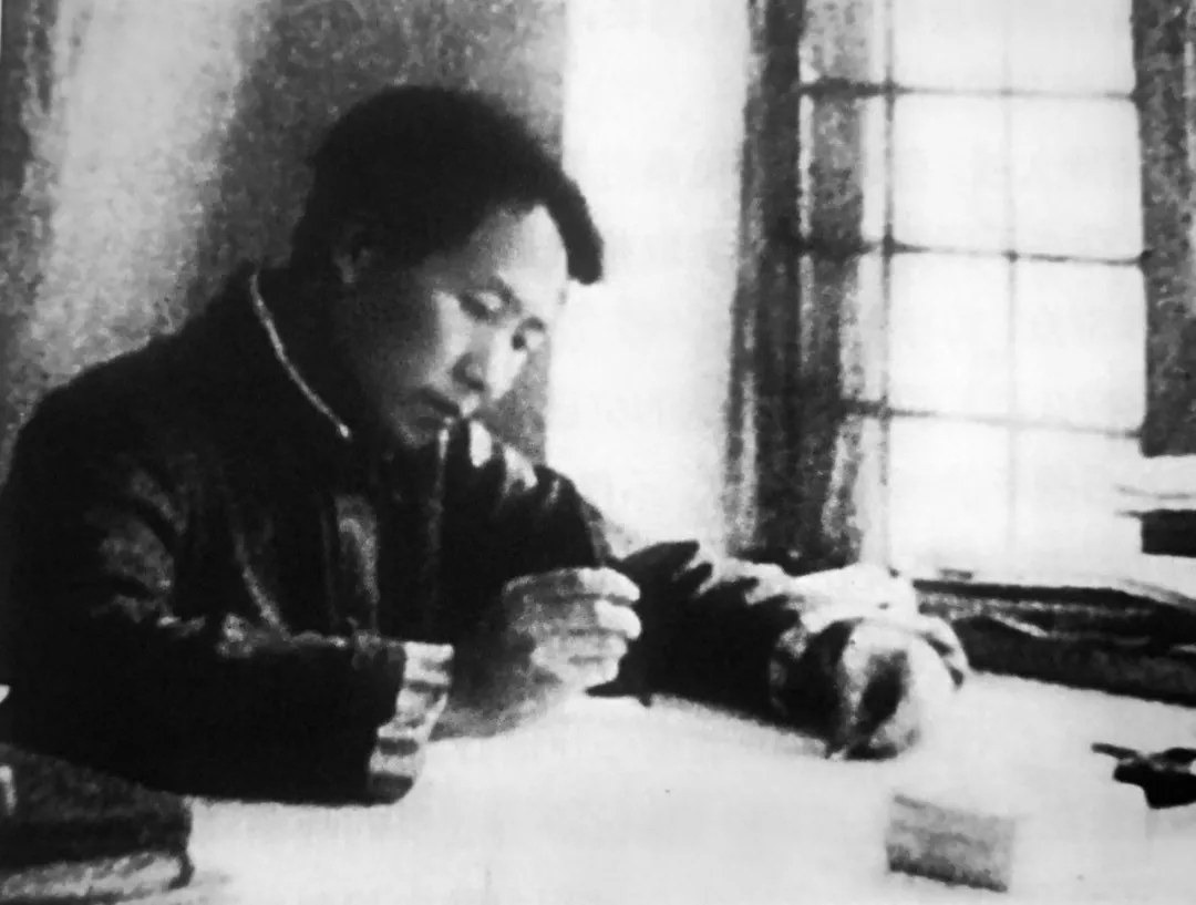 1938年：毛泽东发表《论持久战》(图1)